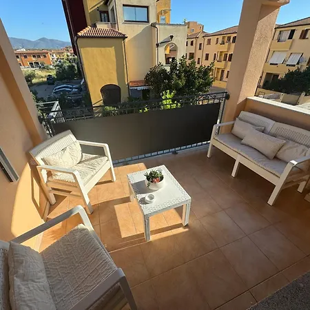Smeralda Apartamento Olbia